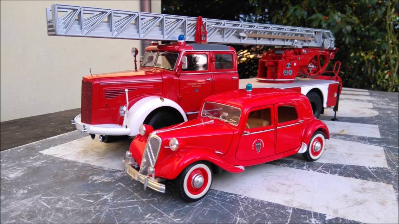 Mercedes L6600 1950 feuerwehr grande echelle1:18 minichamps