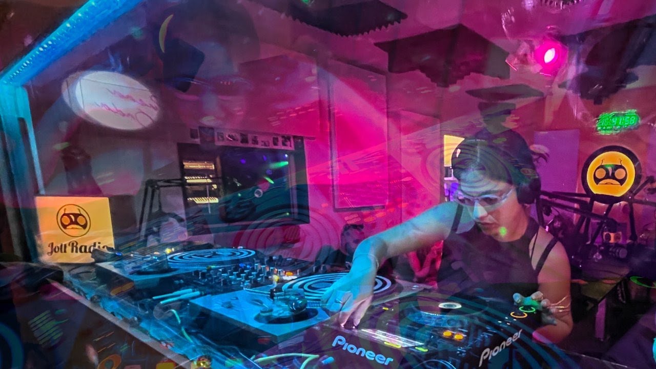 Minimal, Indie Dance, House mix (a little bit of everything) - MILUHSKA - 2023-05-22