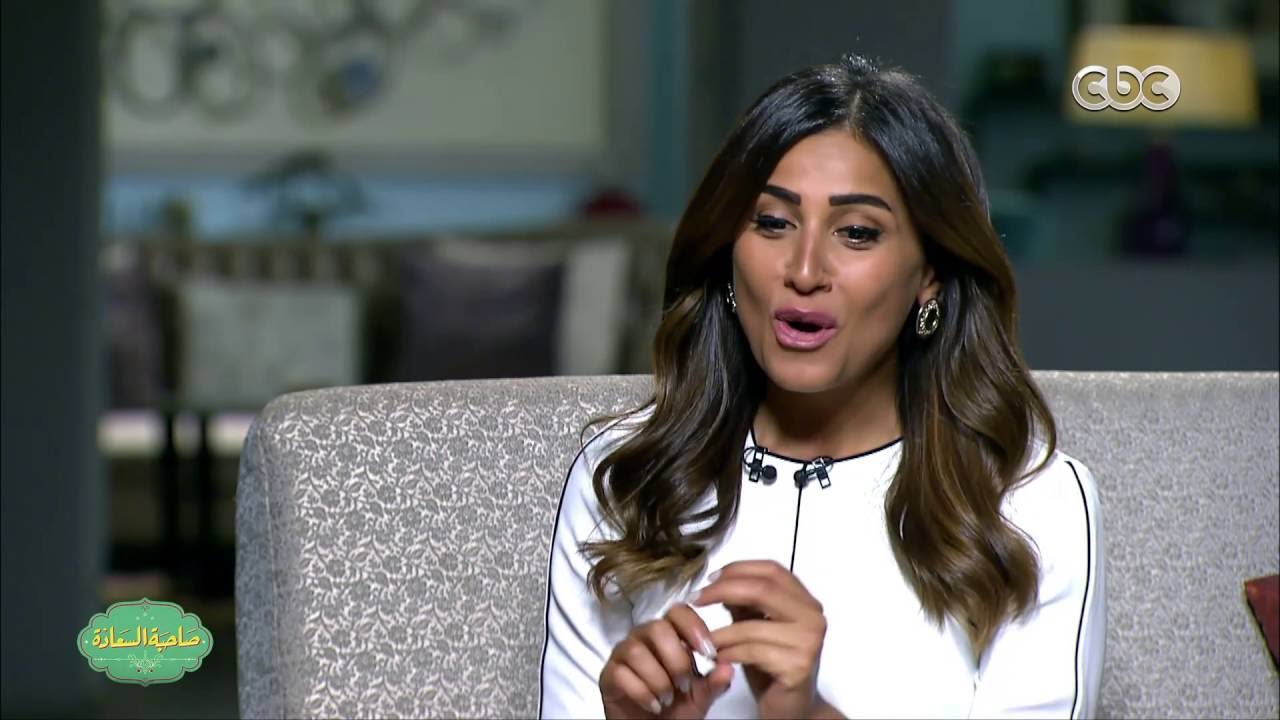 صاحبة السعادة | دينا الشربينى : محمد ممدوح انقذنى من علقة ساخنة فى “ جراند اوتيل “