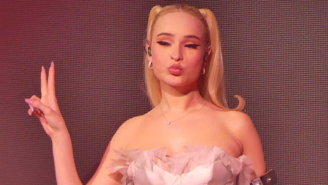 Kim Petras - Feed the beast world tour - Live Paris 2024