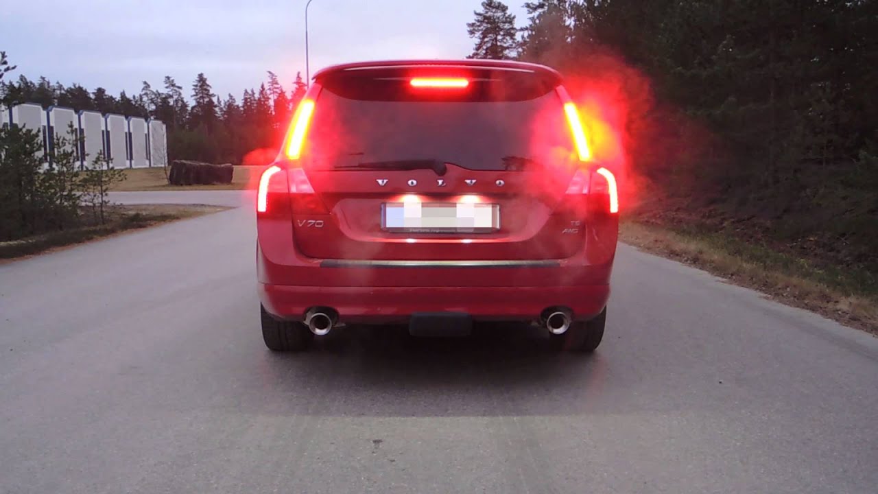 Volvo V70 T6 with Simons sports exhaust 02DDB41R
