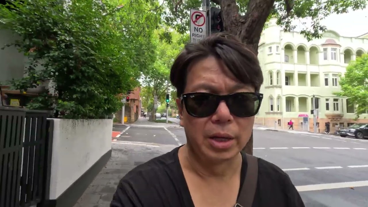 Walking Crown Street, Surry Hills 🇦🇺 | Sydney Street Walk Vlog (Getting My Steps In)