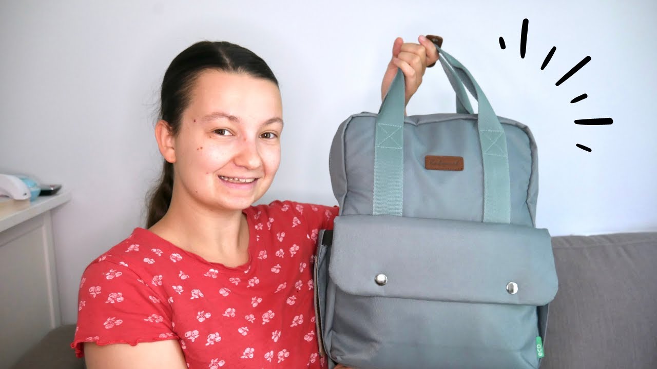 What's in my nappy bag (for a 5 month old)