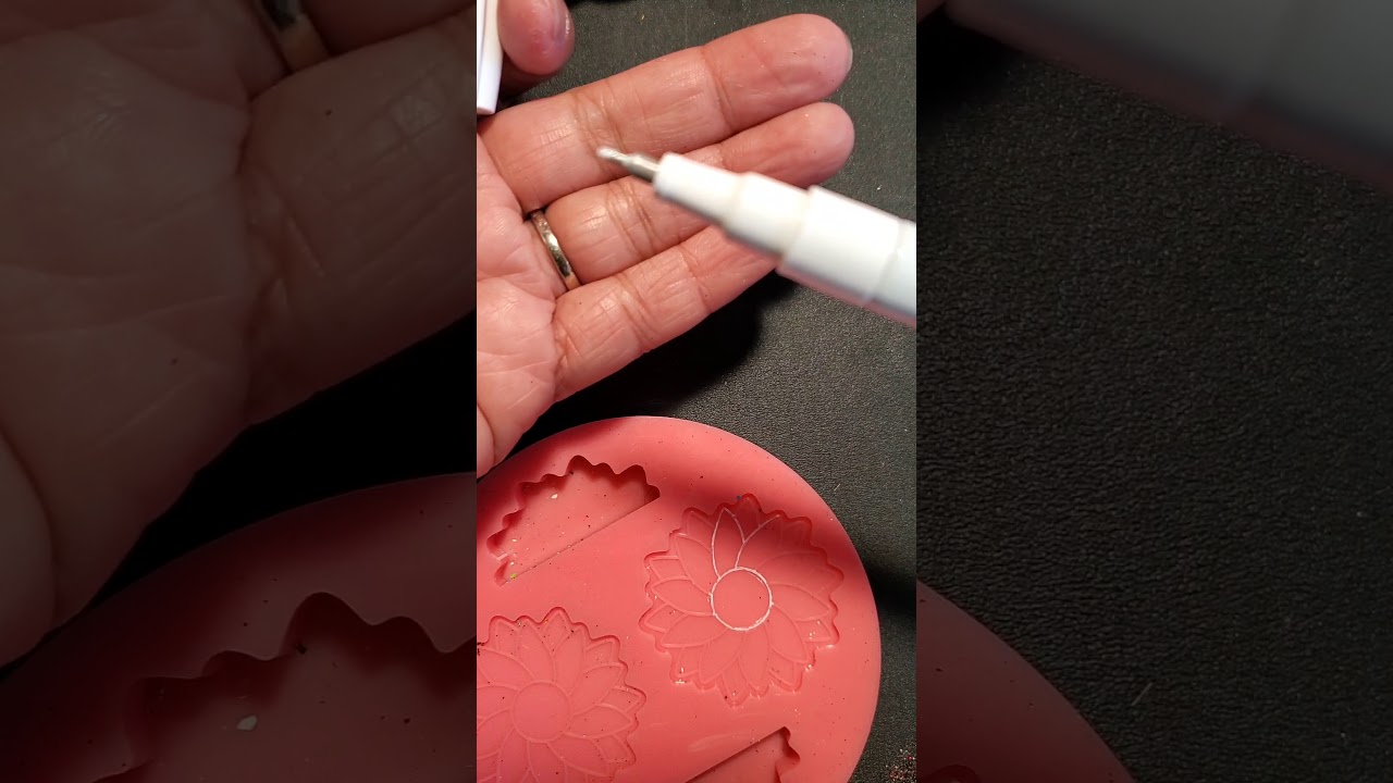 How to paint silicone molds!!