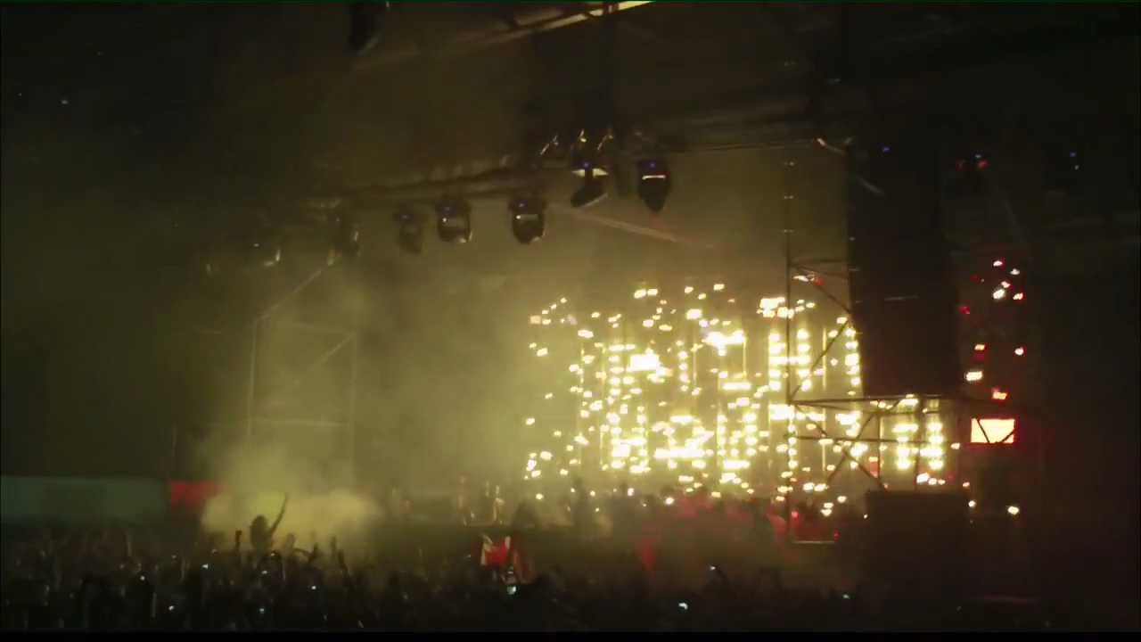 RICHIE HAWTIN -live- @ TIME WARP 2011 Italy HD (complete record) / WarmUp-Video for 2012