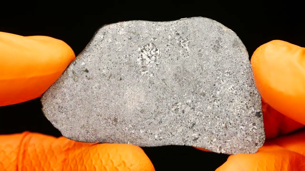 PolandMET Meteorite NWA 18088 (7.97 gram)