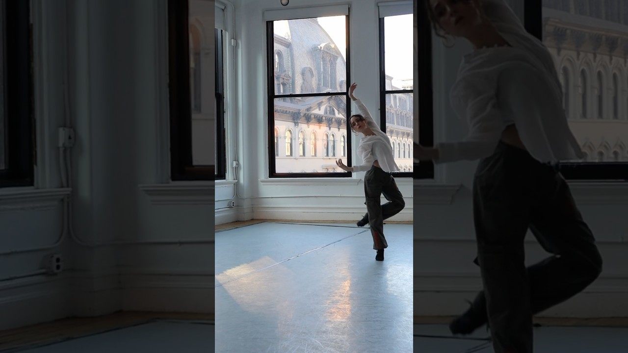 gentle sunday flow ☀️ #dance #ballet #dancer #contemporary #danceform #music #ballerina