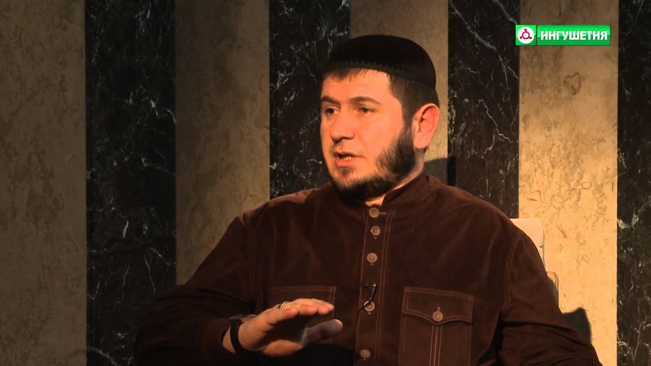 Батыров Ибрахьим.  Адам Пайхмаро тоба дар