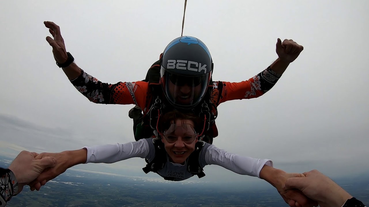 Tandem Skydiving from 14,000 feet!