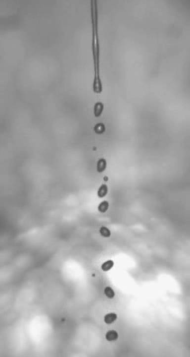 Deionized Water Jet into Air @ 5,000 fps