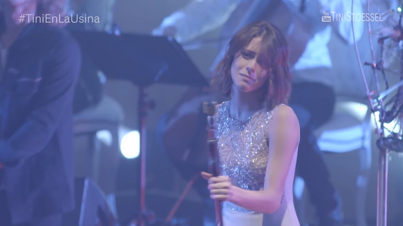 TINI - Si Tu Te Vas Live (Перевод на Русский язык)