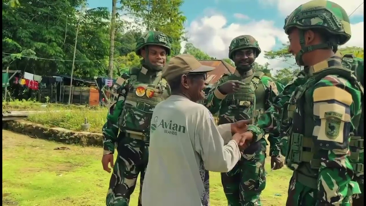 Satgas Pamtas RI-PNG kewilayahan Yonif 763/SBA Pos Joshiro Melaksanakan Kegiatan Anjangsana