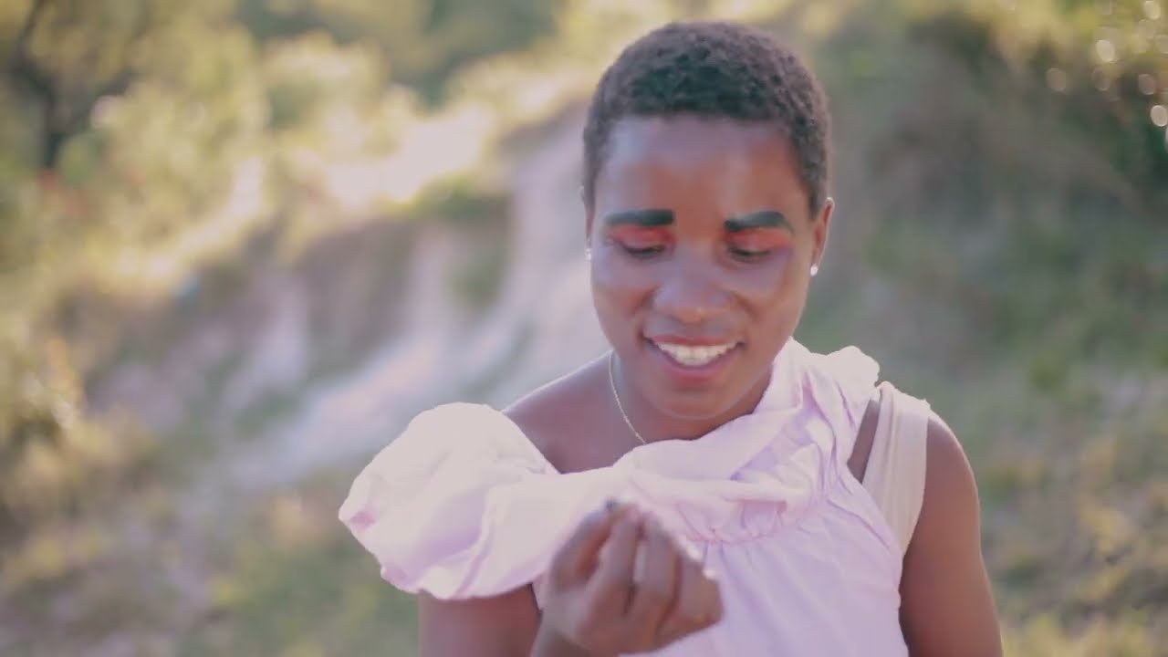 EBITOKE ALIVYOVUTA BANGI