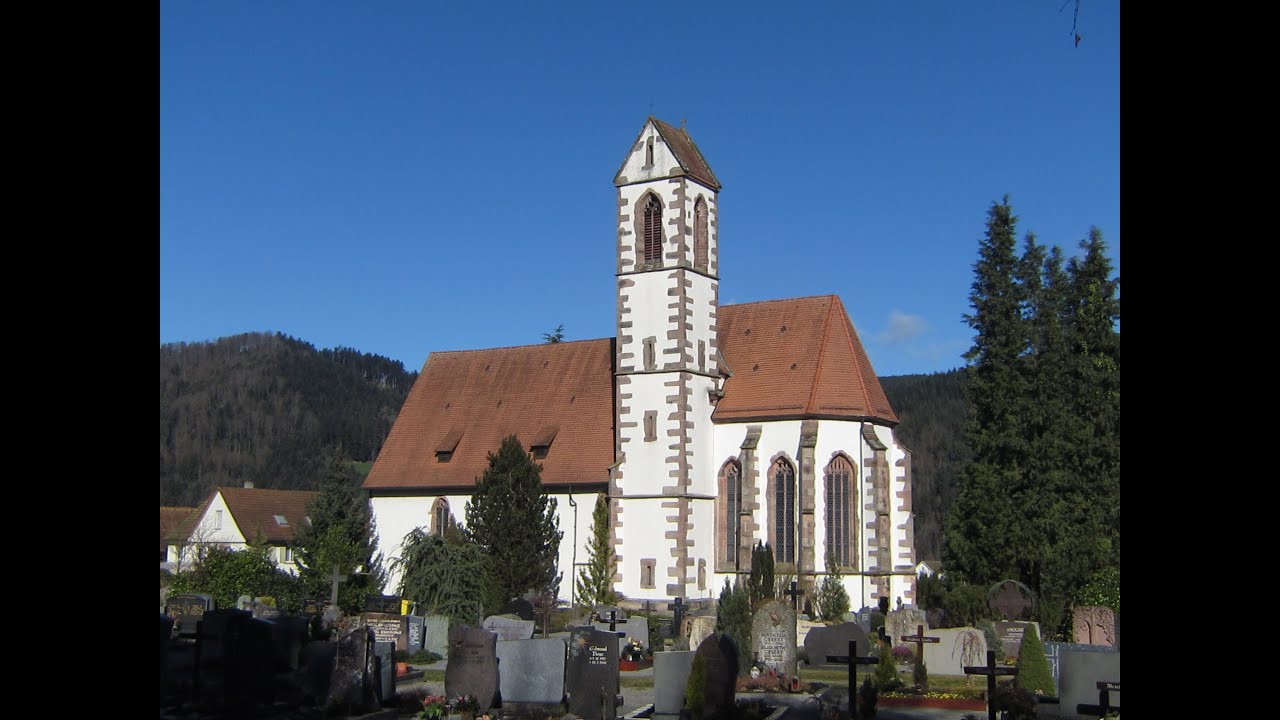 Hausach (D-OG) - Gel&auml;ute der alten Dorfkirche