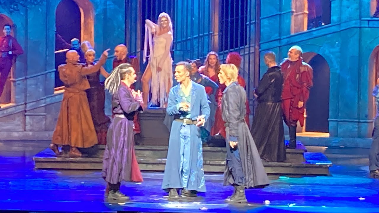 Roméo et Juliette-Les Rois du Monde 2023/02/24 curtain call