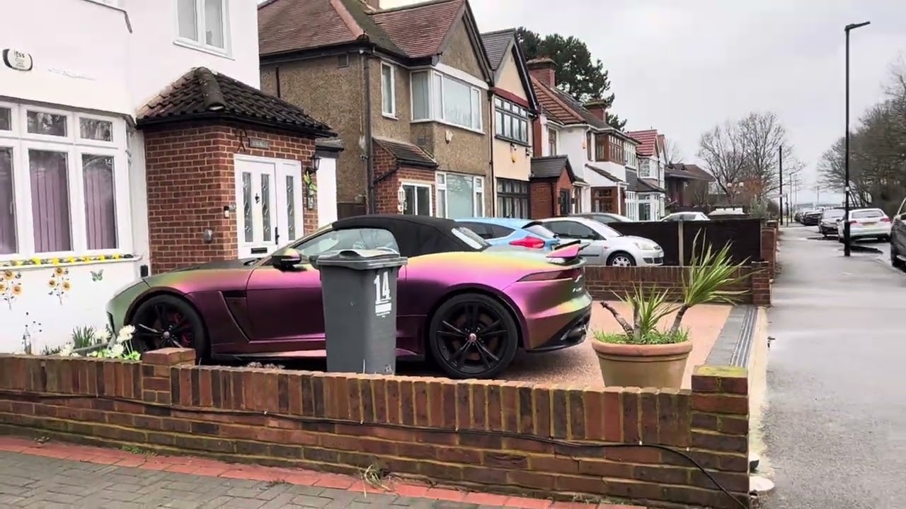 London Heathrow airport giant planes.. #heathrow #london #vlog 