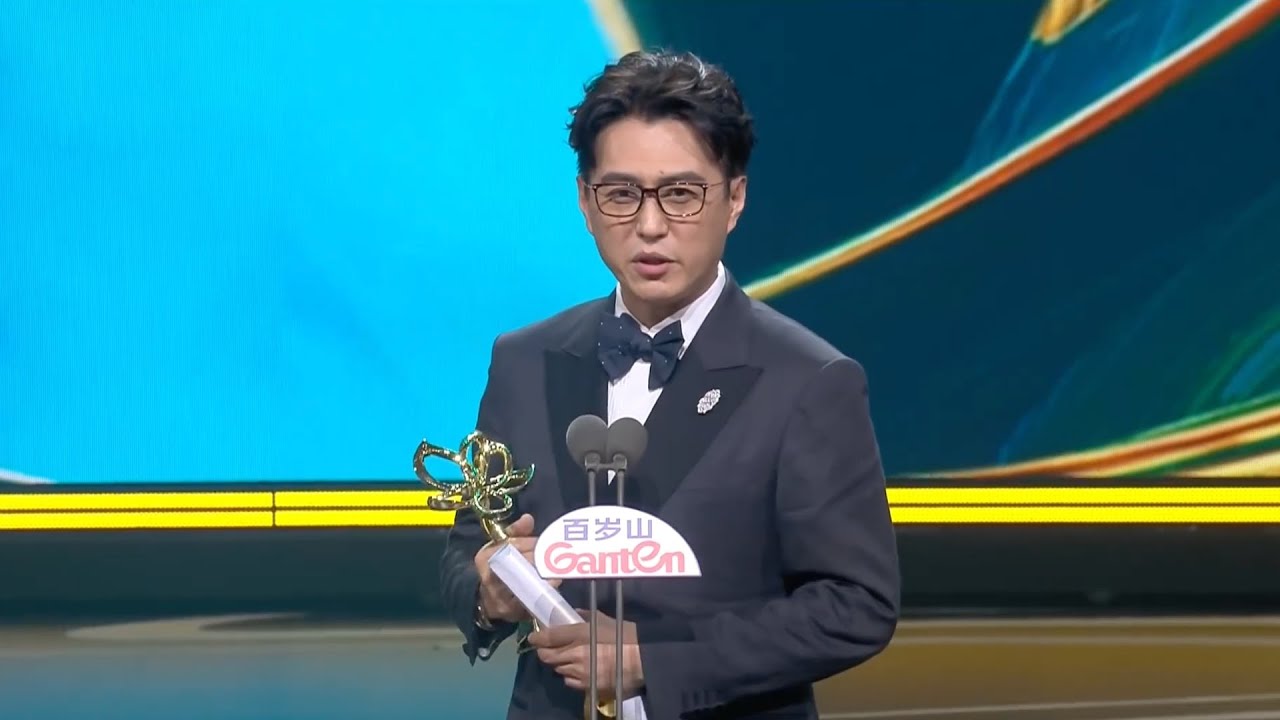 这就是大佬的从容吗！靳东荣获第一个主流视帝！获奖发言真诚走心！｜#第30届上海白玉兰电视节｜#靳东｜#最佳男主角｜CUT