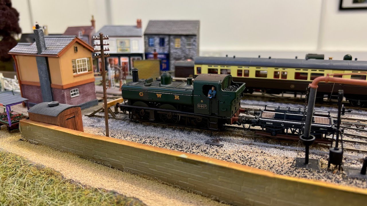 New Forest Model Railway Society Exhibition Held At The Brockenhurst Village Hall May 2022 (PART 2)