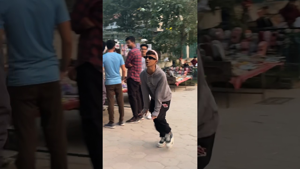 Pinki Hai paise💵walo ki🤣Crazy Dance in Public🤣 ￼#shorts  #youtube #youtubeshorts #trendingshorts