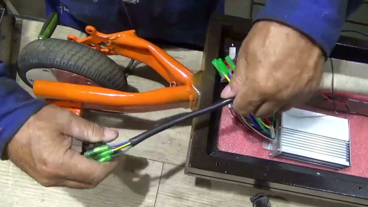 Hulajnoga elektryczna z roweru i hoverboard
