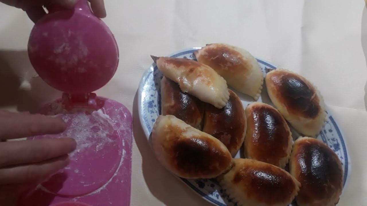 اجري 🏃‍♀️ تشوفي آلة السوفلي🥟🥟 دايرة حااالة في مواقع التواصل ادخلي تتفرجي