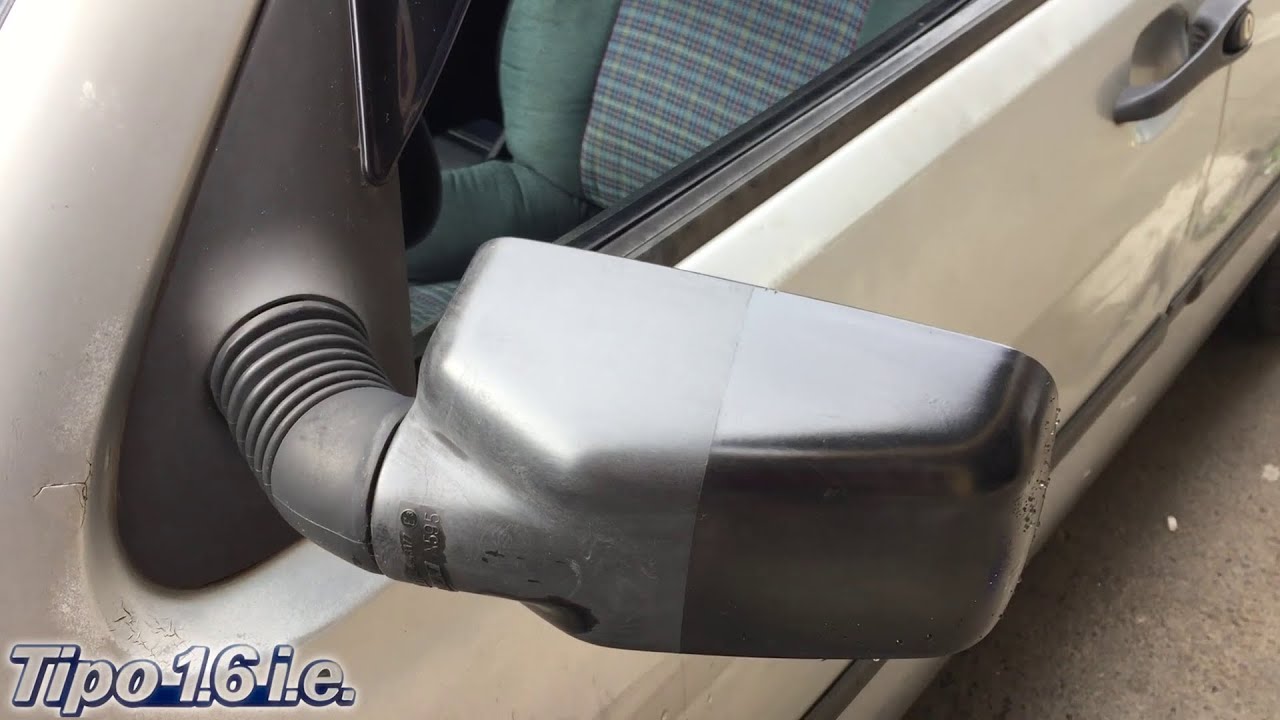Restauração do retrovisor, emblemas e para choque do Fiat tipo