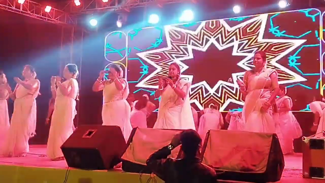 Students' mothers dance || dj songs | শিক্ষার্থীদের মায়েরা নাচছেন || beautiful dance 