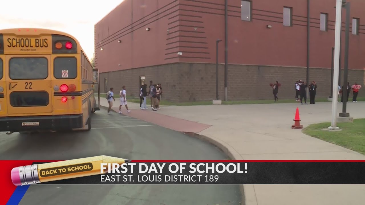 East St. Louis District 189 welcomes students back to school