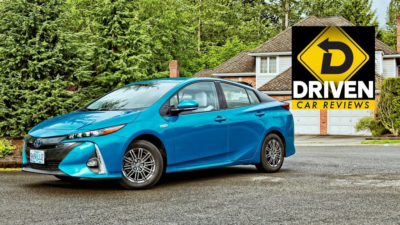 2017 Toyota Prius Prime Advanced Car Review