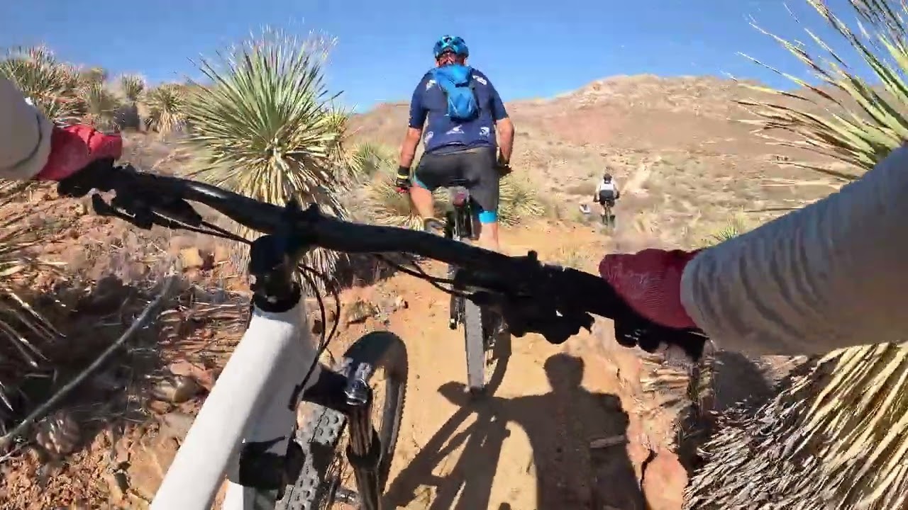 Chuck Heinrich Park  primer ride del equipaje cycling team en estas pistas