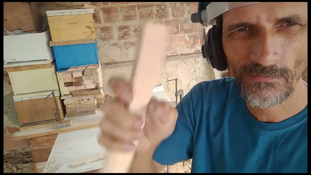 como eu faço a coluna do quadro de ninho e de  melgueira🐝🐝🍯