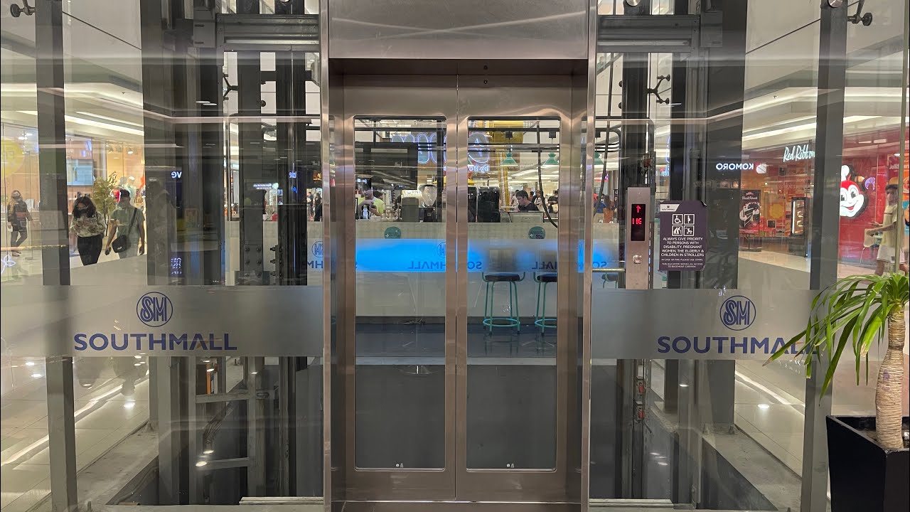 Scenic Hyundai elevator at SM Southmall, Las Piñas, Philippines