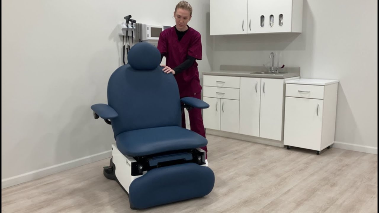 UMF Medical Model 4011-650-300 Leg Centric Power Procedure Chair