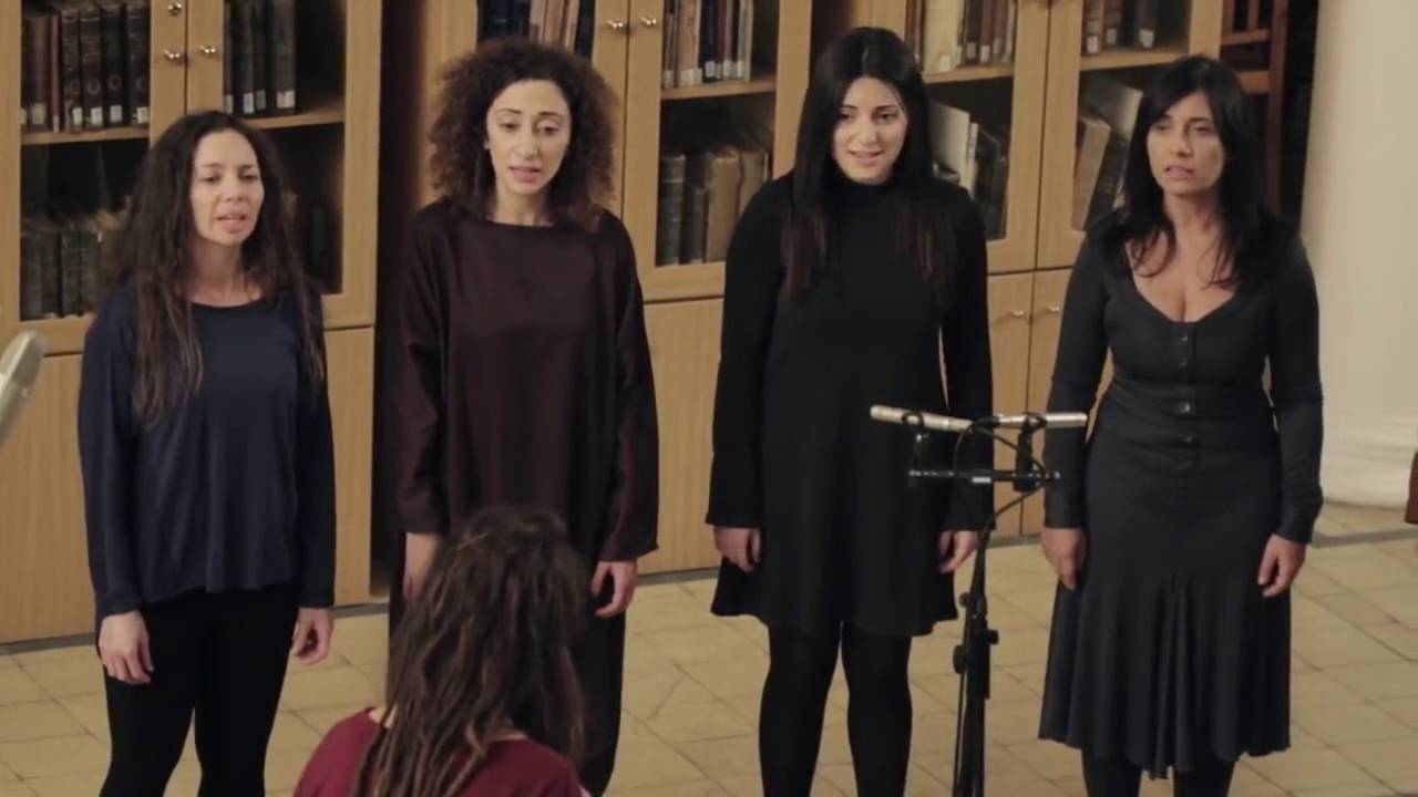 Amalgamation Choir - Ksenitia tou Erota (Live at the Library)