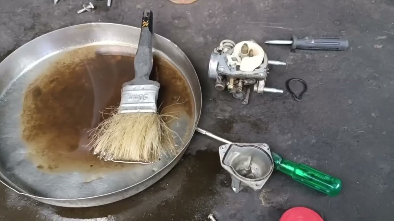 Scooty Carburetor Repairing|| Scooty morning start issue resolved.
