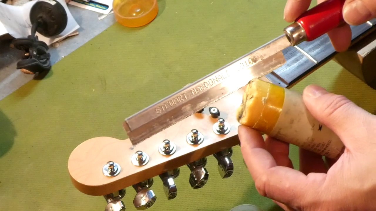 Установка верхнего порожка LSR и выравнивание ладов на Fender Stratocaster