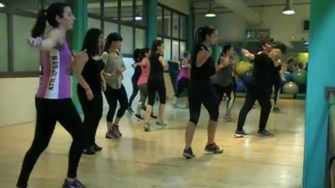 Bailando-Enrique Iglesias ft Mickael Carreira-Fit Dance Choreography-by Palmos Gym Chania.