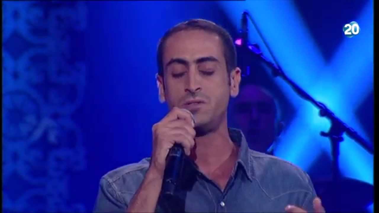 שניר אקשוטי בביצוע מרגש לפיוט 