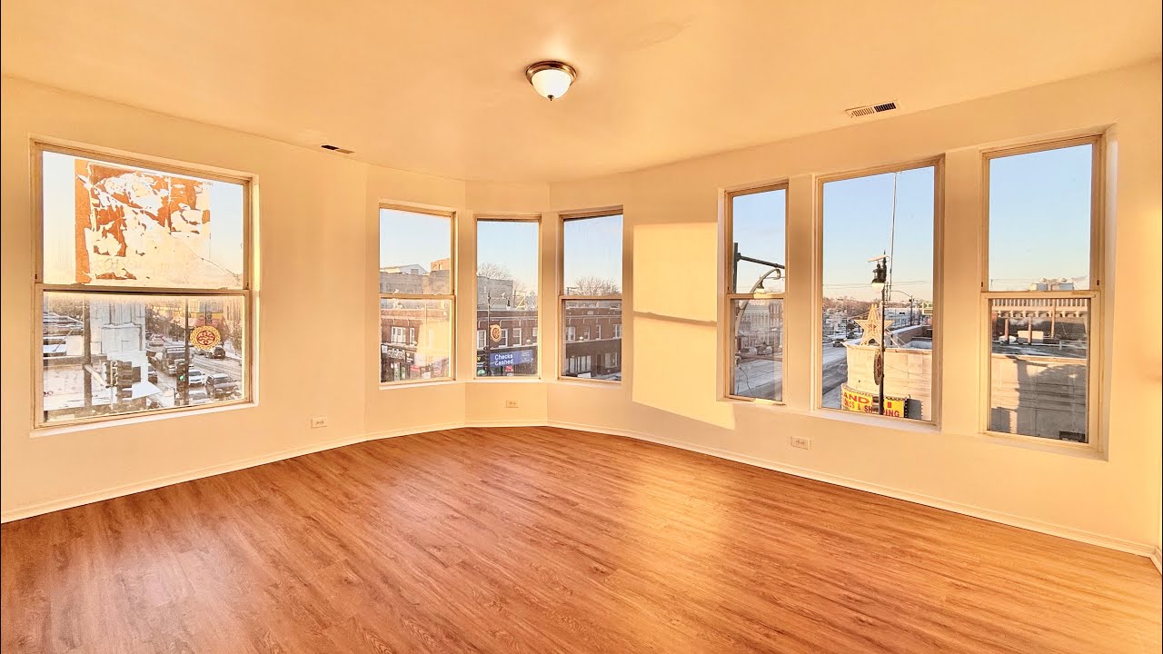 2349 W Devon Ave, #308, STUNNING 1 Bed 1 Bath CORNER UNIT in the Heart of Little India, Chicago!