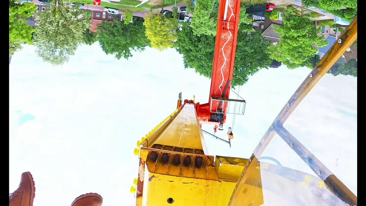 Bomber -Regter onride kermis Boxmeer 2025