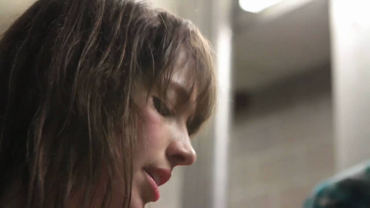 CALLmeKAT - Glass Wall (Yours Truly Session)