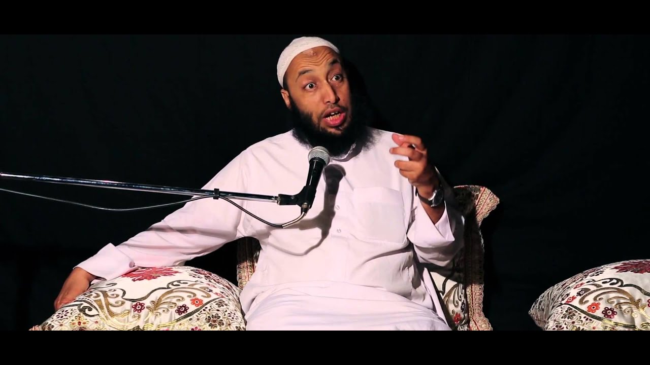 الدين من أهم أسباب الوحدة -محمد شوقي-