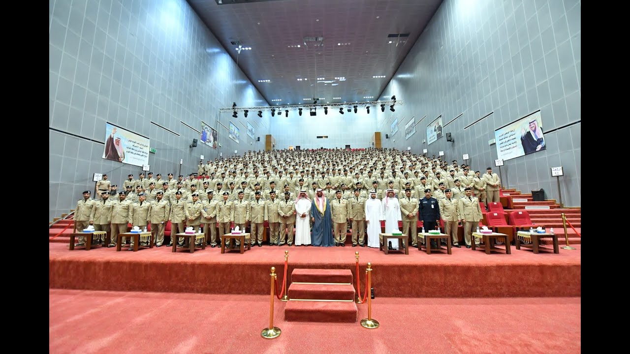 معالي وزير الداخلية  يشمل برعايته وحضوره تقليد (762) عقيد رتبة  عميد
