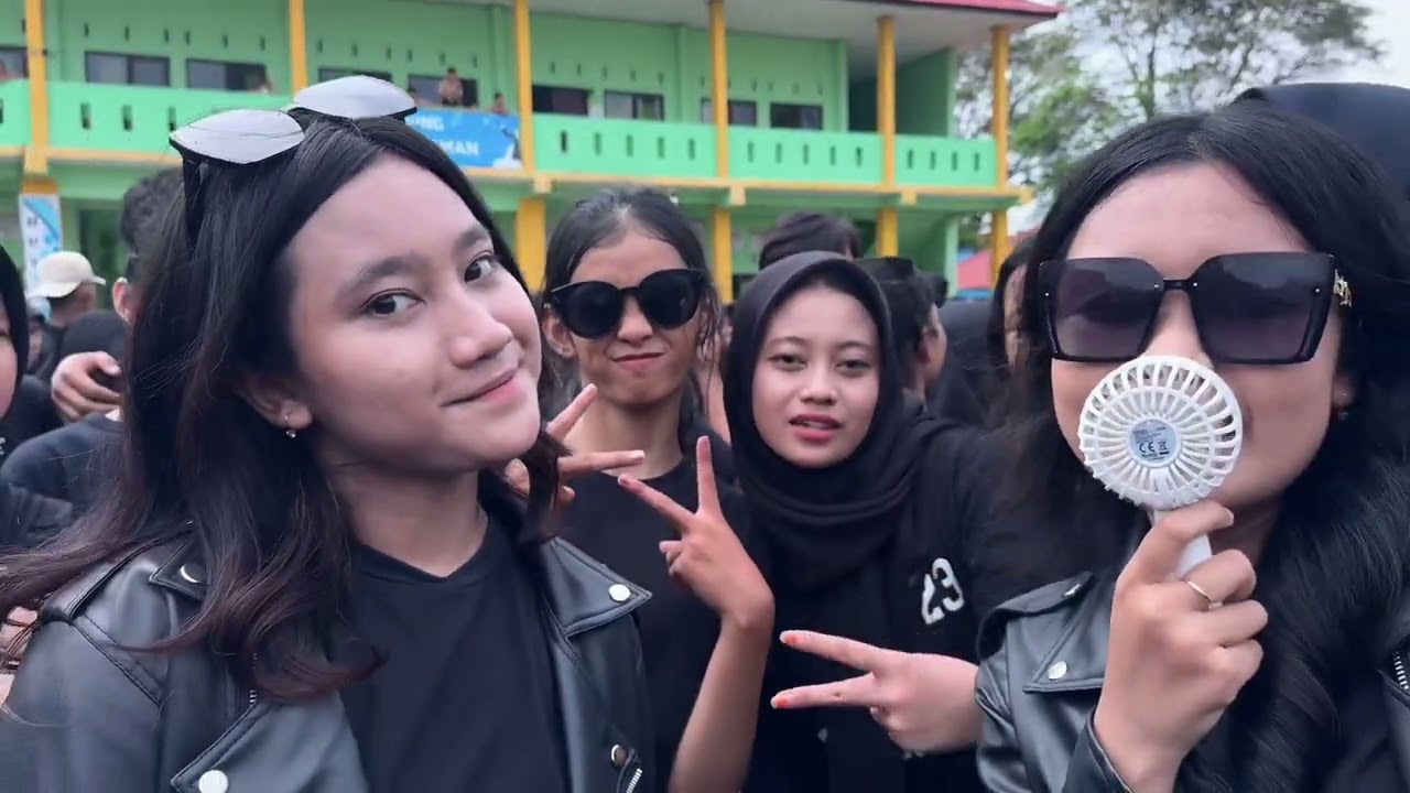 Video Angkatan 2024 SMP Negeri 1 Sampit GEN 68