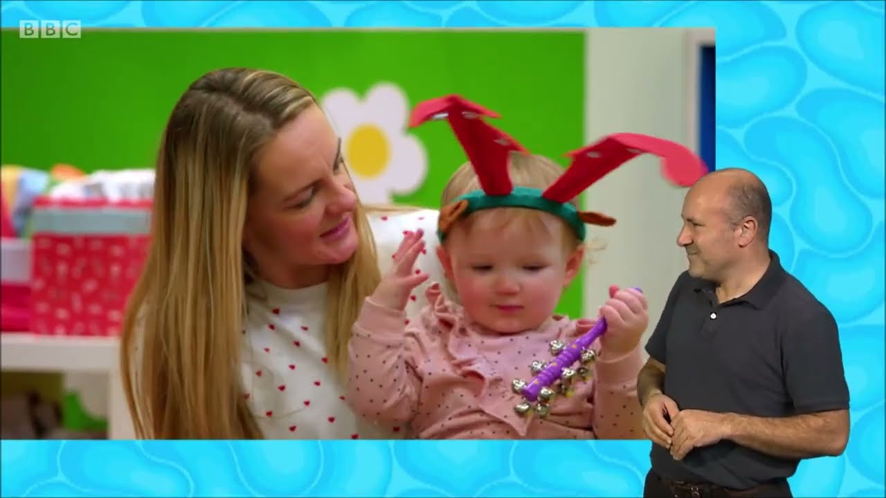 CBeebies | Sign Zone: The Baby Club - S02 Episode 20 (Jingle Bells)