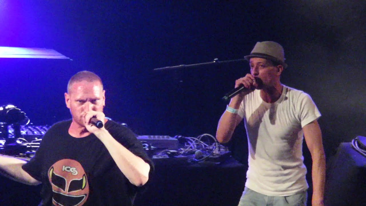 Deadi & Kacem Wapalek J'hésite Demi festival Théâtre de la mer Sète 13 août 2021