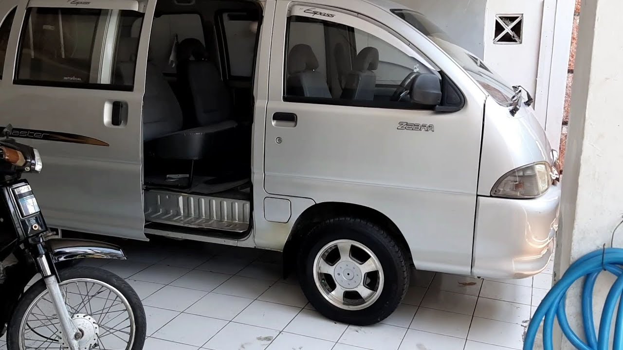 Daihatsu Zebra Espass 1.3 ZL M/t 2004 Review (In Depth Tour)