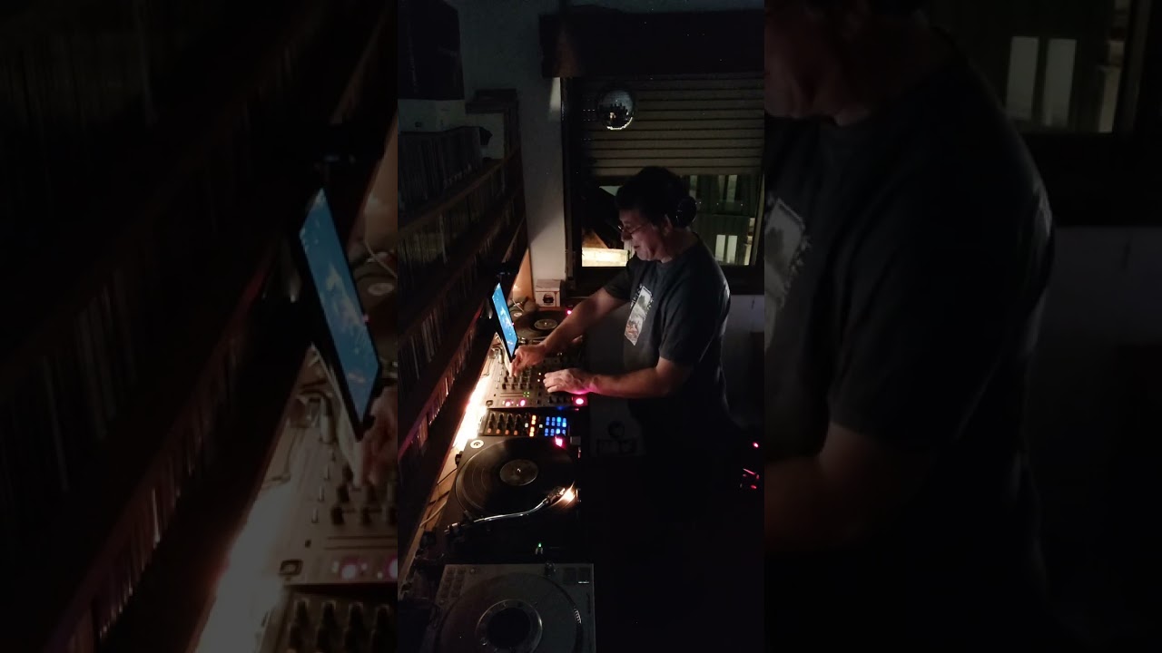 Melodic Techno Tiktok live - La Família