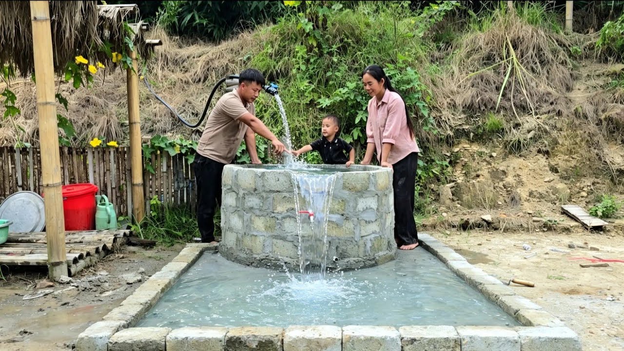 A workday for Tieu Ca and police Alex: building a water tank and installing a drainage system.