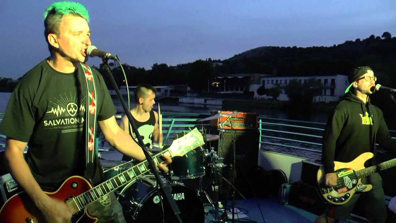 Apple Juice - Loď Odra Praha - 17.06.2015